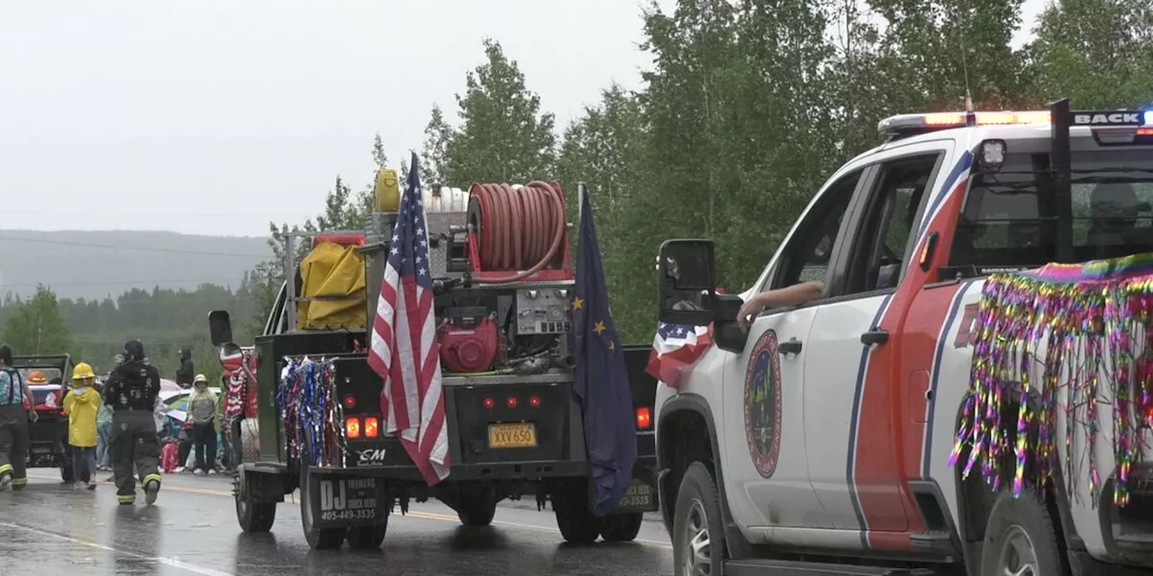 Ester Independence Day Parade sees short run amidst stormy weather