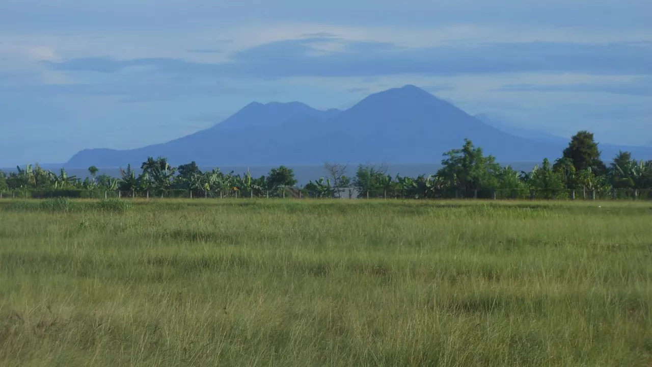 6 Fakta Menarik Gunung Jailolo di Maluku Utara yang Memiliki Sumber Air Panas