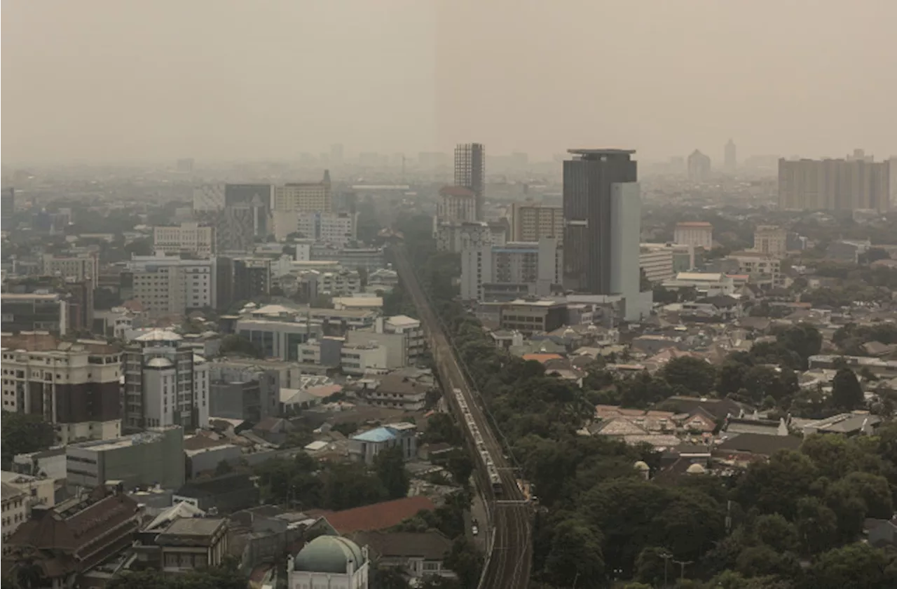 Jumat Pagi, Kualitas Udara Jakarta tidak Sehat