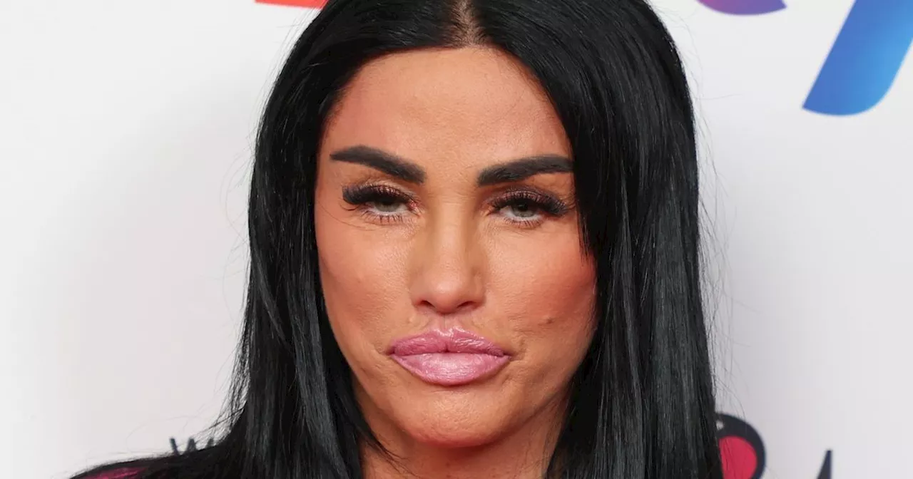 Katie Price in 'worst agony ever' after horror injury as she begs fans for help