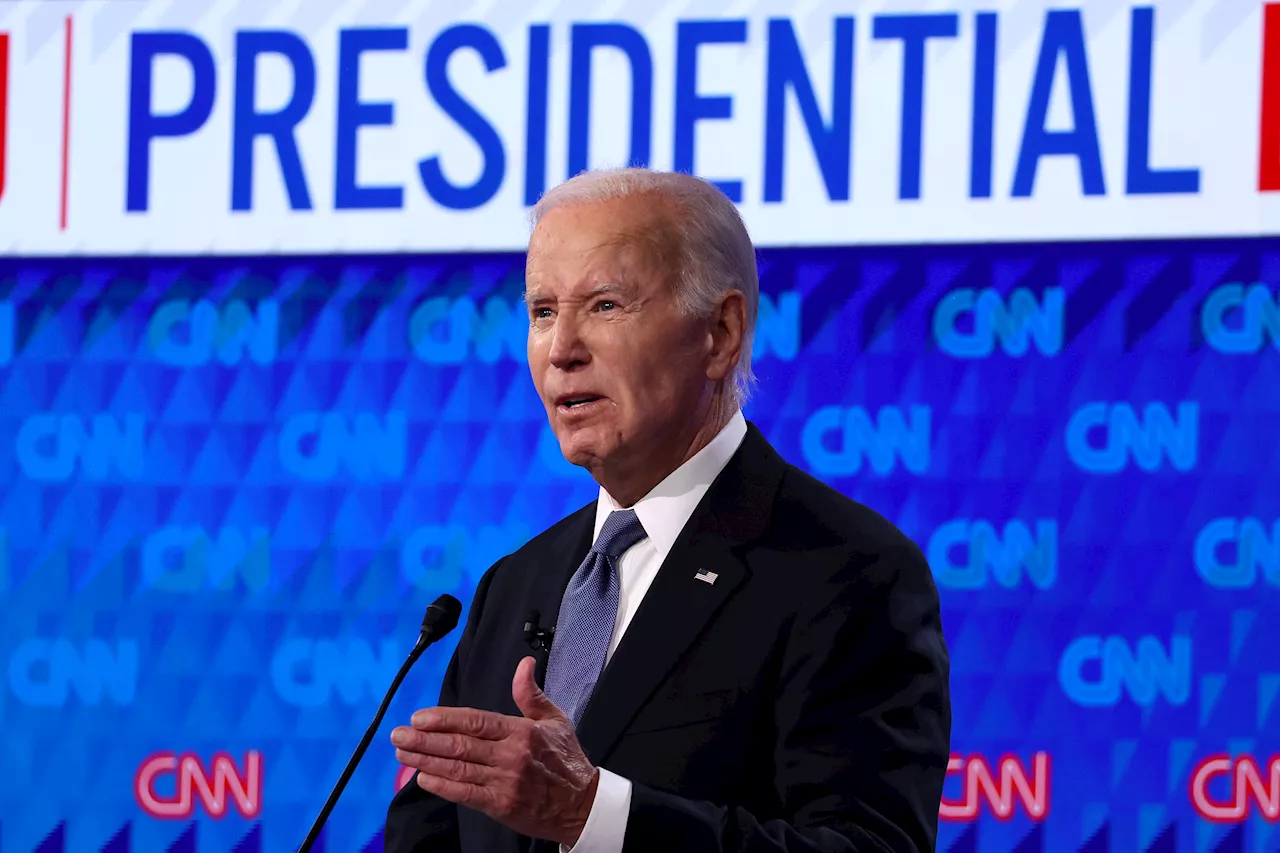 Dozens of Democratic Lawmakers Texting About Biden Stepping Down: Report