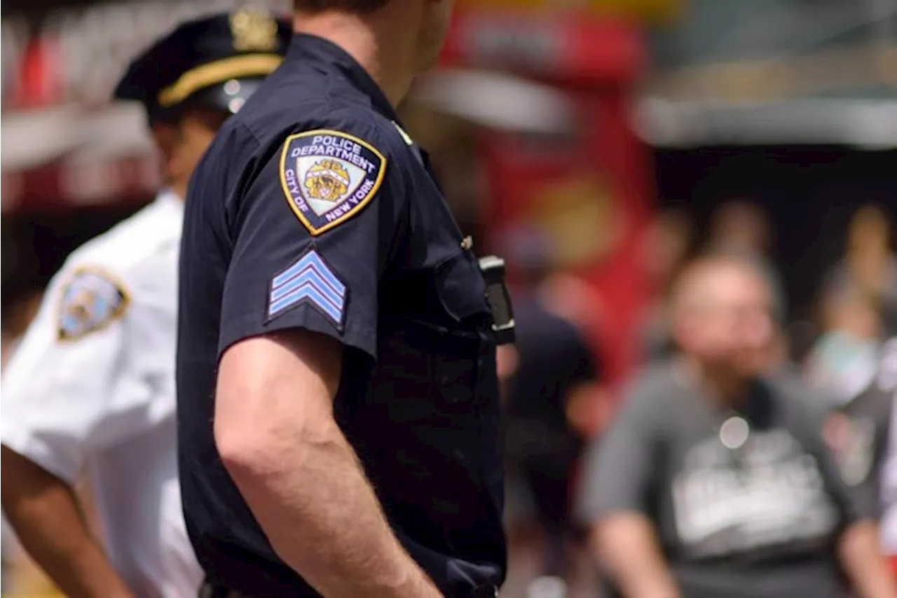 Twee doden nadat auto inrijdt op groep mensen in New York