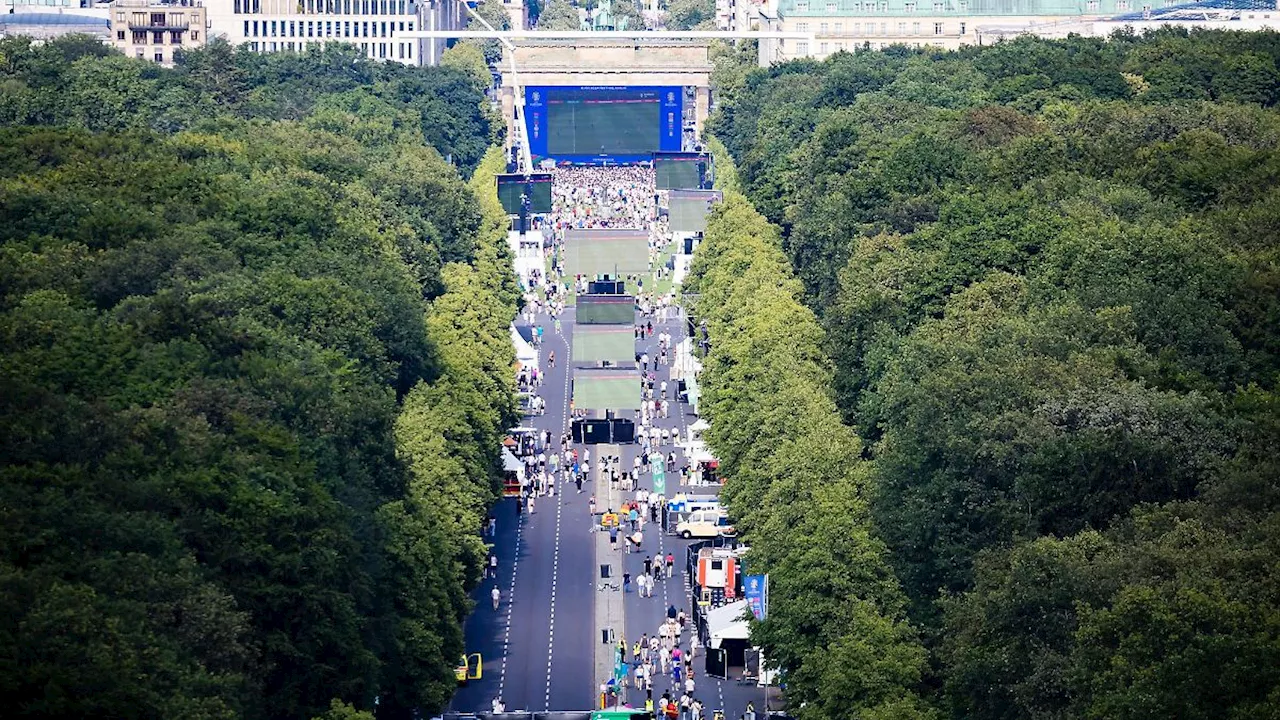 Berlin & Brandenburg: EM-Fanmeile vor großem Andrang - Konzert von Peter Schilling