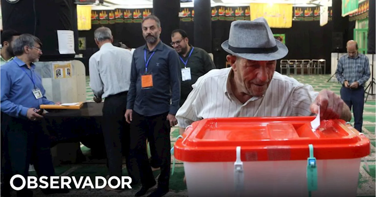 Irão: 2.ª volta das eleições presidenciais opõe esta sexta-feira reformista a ultraconservador