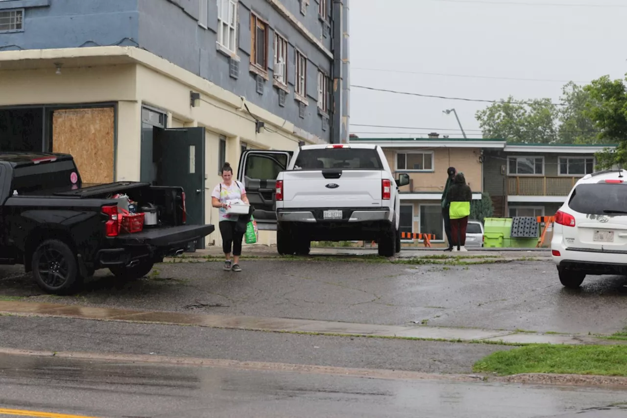 'I'm going to be on the street': Tenants evacuated from unsafe downtown building