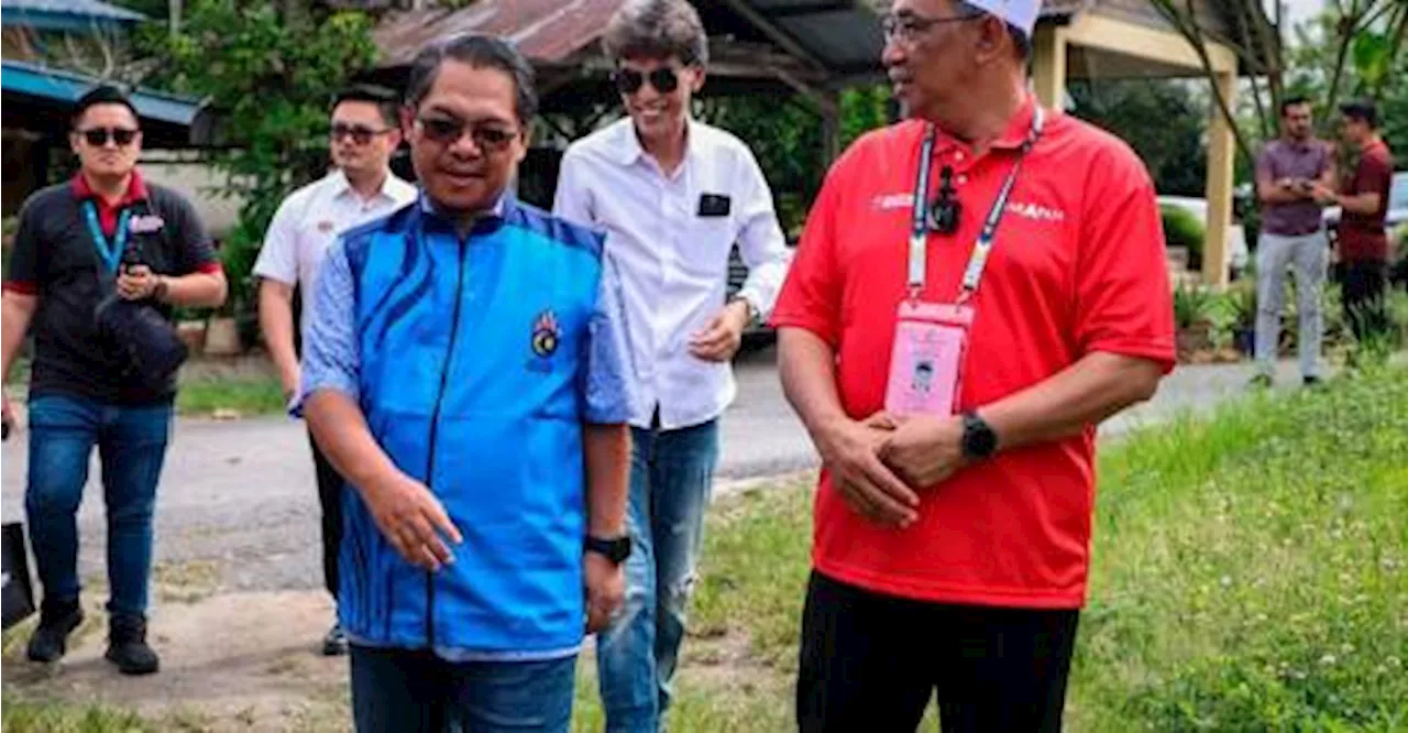 Sg Bakap polls: PH candidate Joohari pledges swift action on issues, grievances