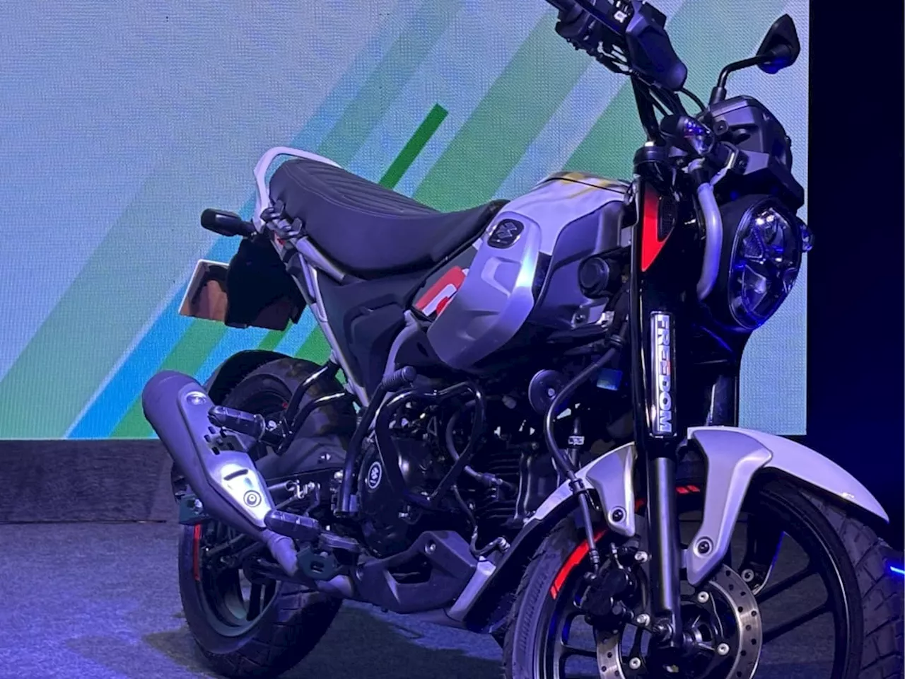 Bajaj CNG Bike : 102 கிலோ மீட்டர் மைலேஜ் பைக் வந்தாச்சு.. ஆட்டமே இனி தான் ஆரம்பம்