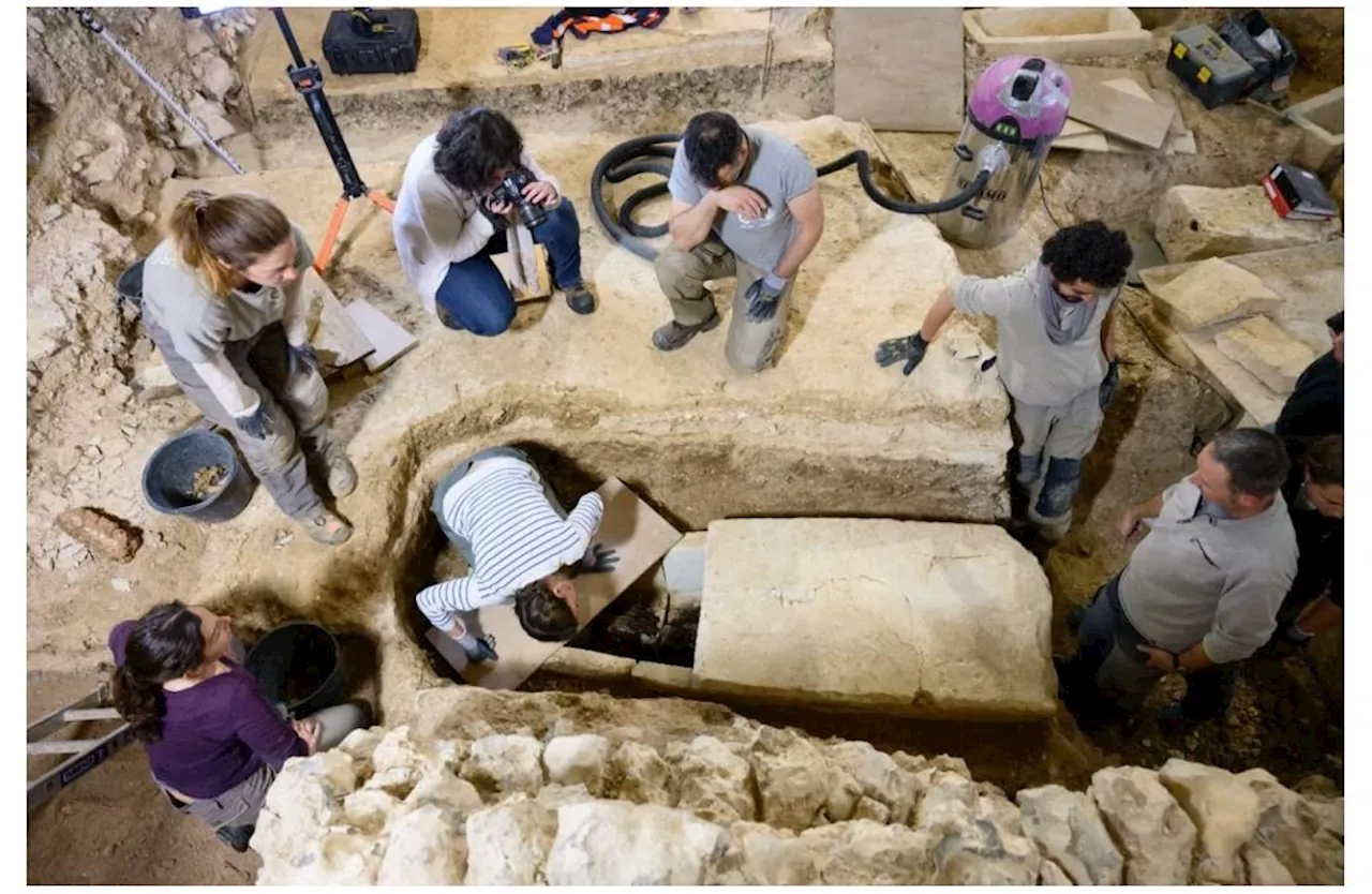 Ce sarcophage mérovingien jamais ouvert depuis plus de 15 siècles intrigue à Chartres