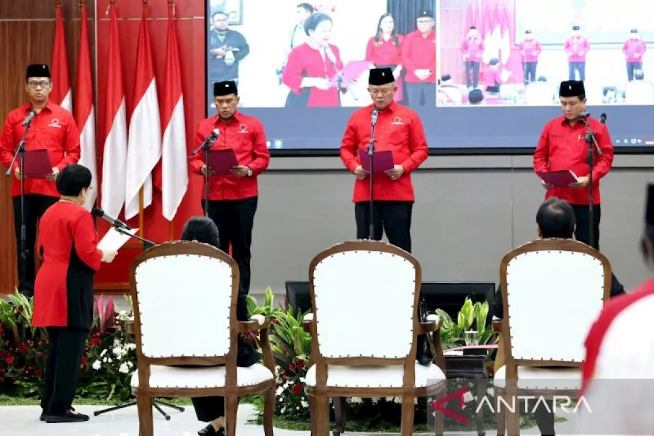 Kemarin, Ganjar-Ahok DPP PDIP hingga klarifikasi Sekjen PKS