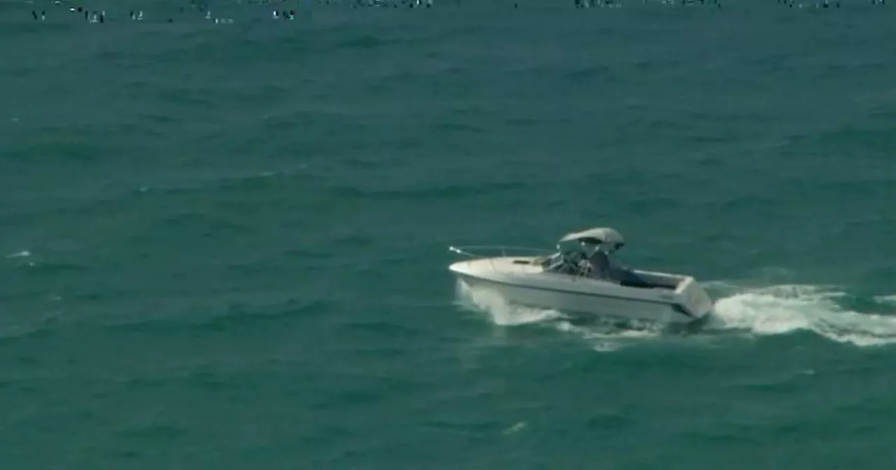 2 boaters go missing on Lake Michigan near Whiting, Indiana