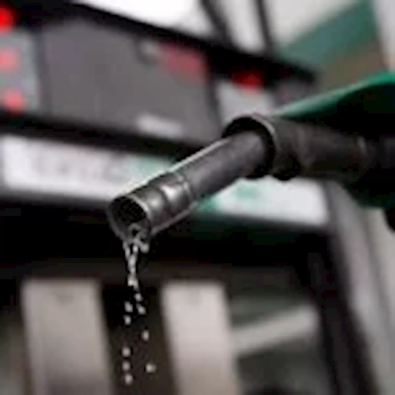 ‘No petrol supply by NNPCL’ – Marketers explain return of fuel queues in Nigeria