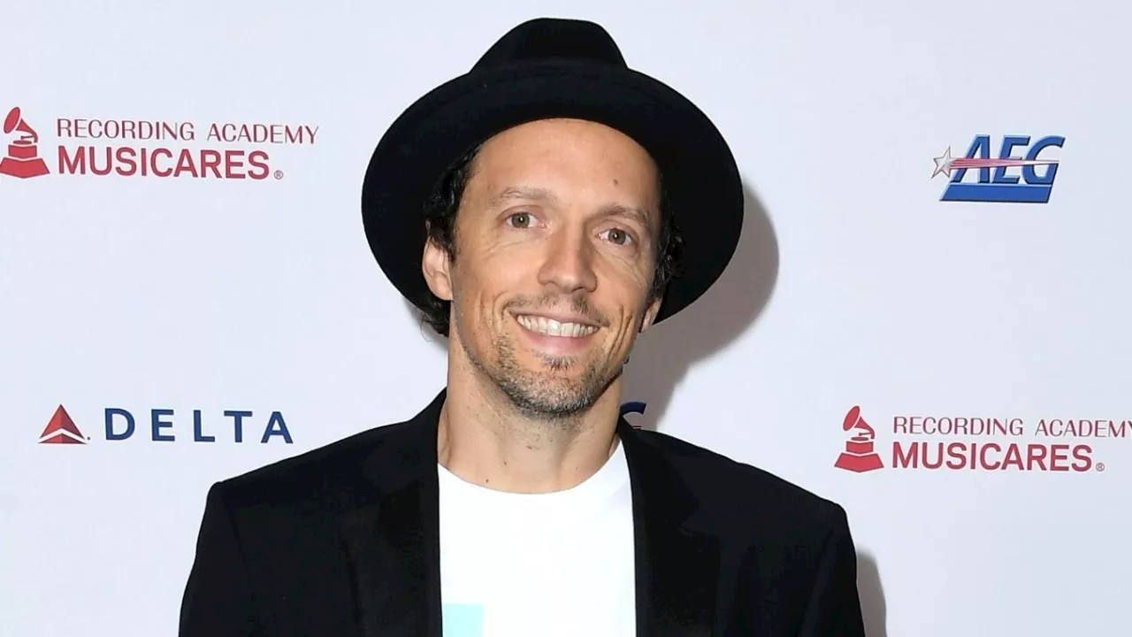 Jason Mraz Says He Came Out Later in Life Because He Didn't Want to Be the 'Punchline of a Joke'