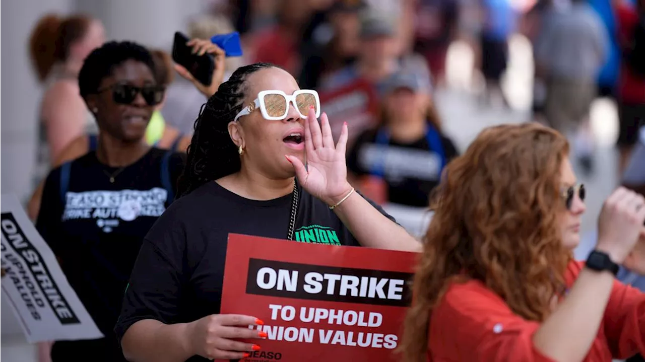 President Biden cancels speech at teachers union convention in Philadelphia after union staff goes on strike