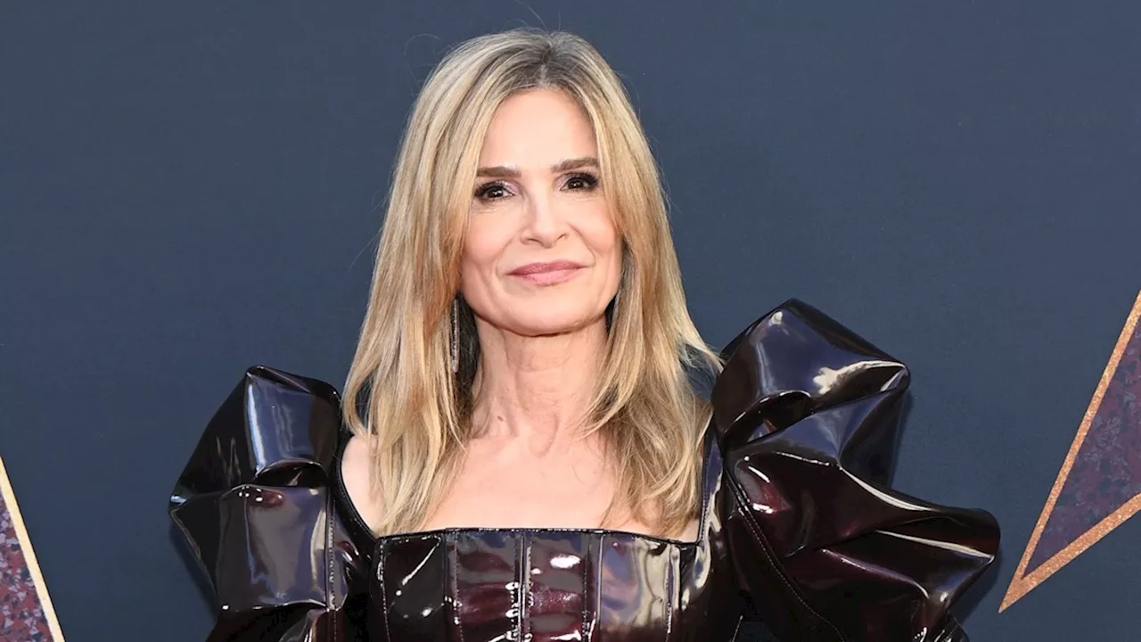 Kyra Sedgwick stuns fans with unrecognizable throwback photo that needs to be seen