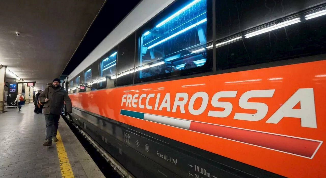 Treni, week-end di fuoco per chi viaggia: dai regionali all’Alta velocità rischio caos