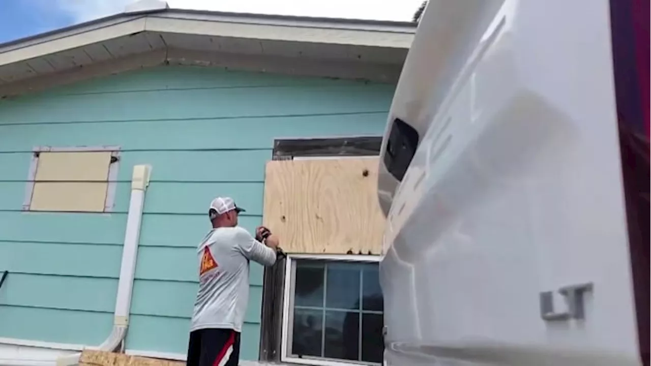 Campers haul RVs out, residents board up ahead of Beryl in South Texas