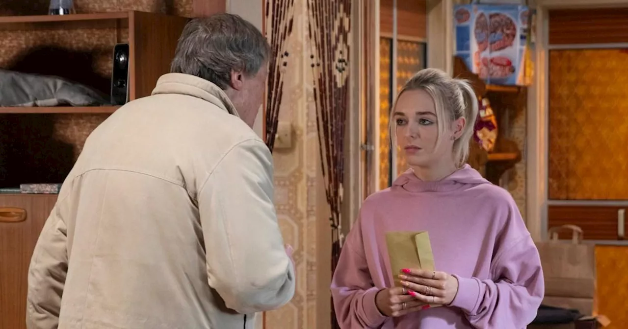 ‘Hello Lauren!’: Coronation Street spoiler video reveals shock for Roy