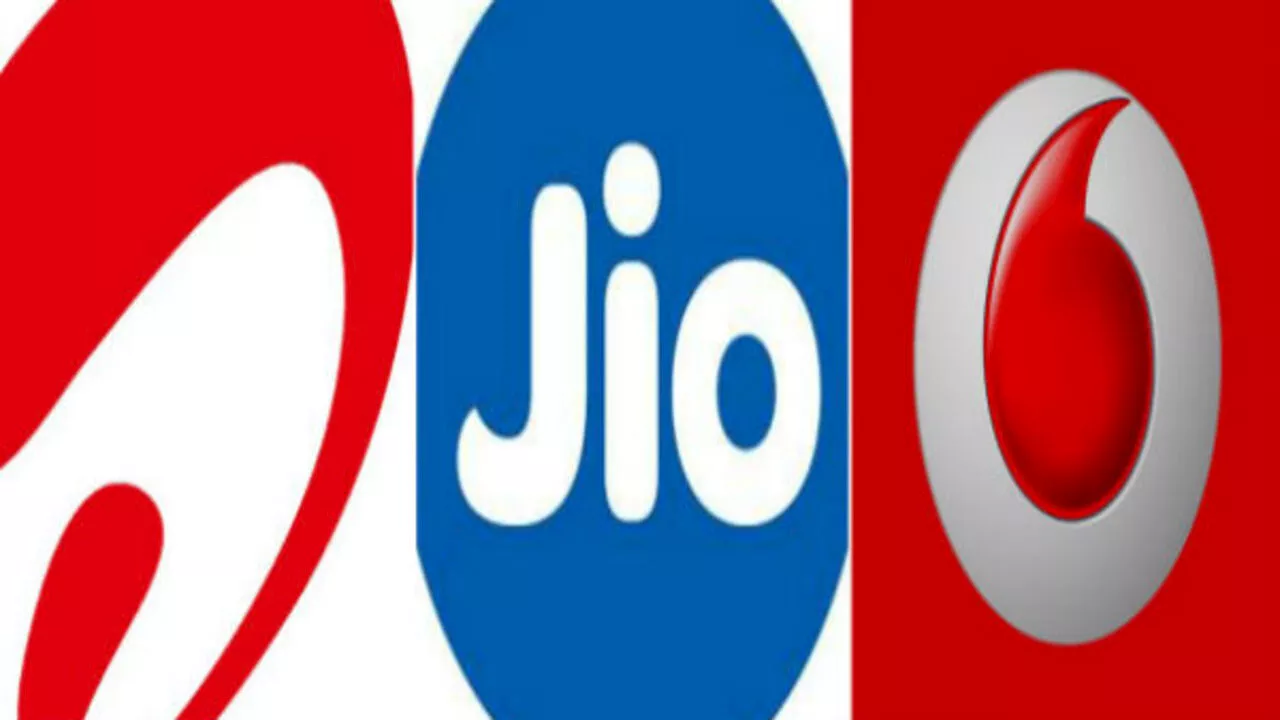 टेलीकॉम कंपनियों ने पेश किए सबसे सस्ते प्लान, यहां देखें Vi, Airtel और Jio की लिस्ट