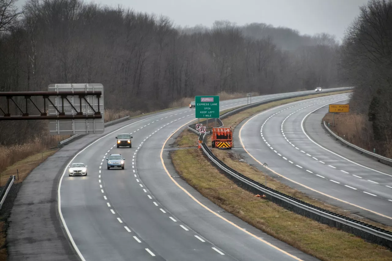 SUV driver dies after running off N.J. highway, smashing into car and trees, cops say