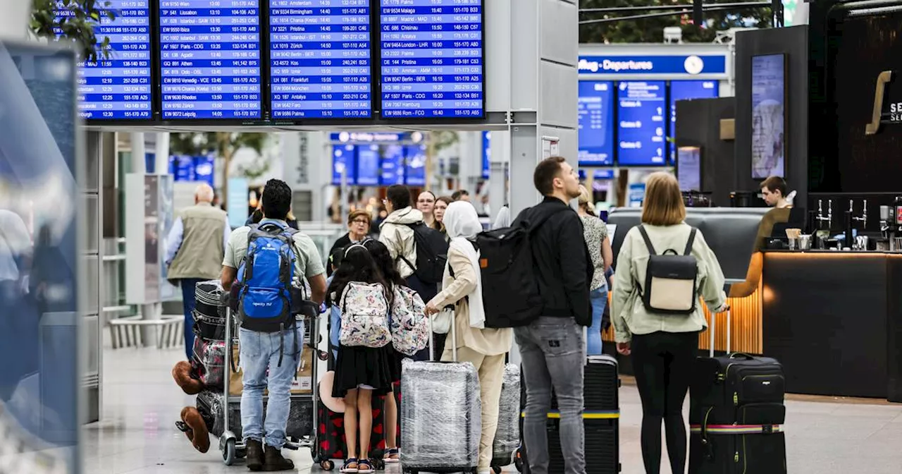 Flughafen Düsseldorf: Sommerferien starten