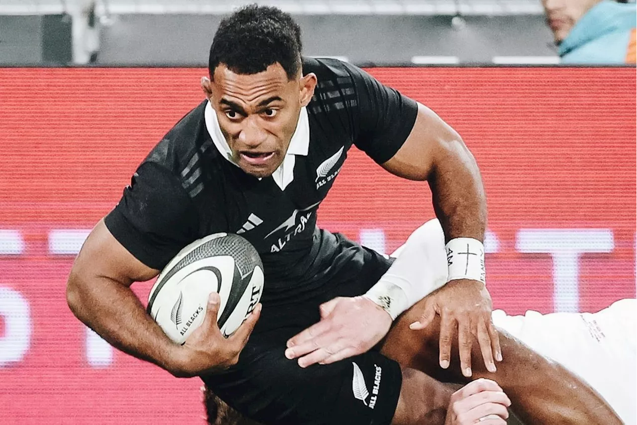 Razor’s All Blacks edge England