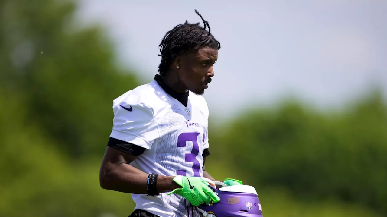 Coaches, teammates mourn tragic death of Vikings' Khyree Jackson