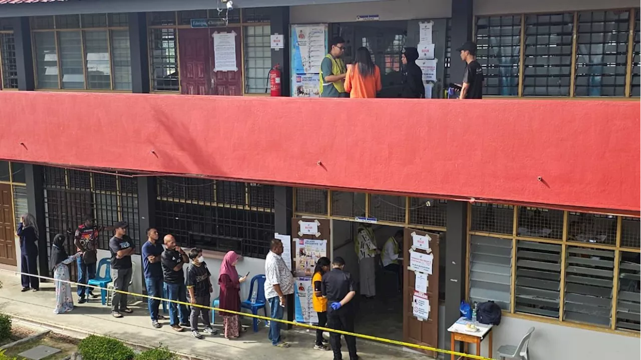 Sg Bakap polls: Low voter turnout in the morning