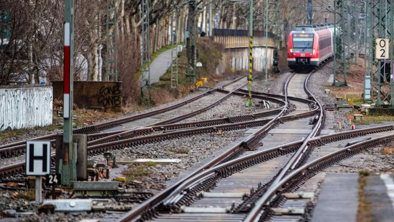 Schienenverkehr: Land macht Druck beim digitalen Bahnknoten