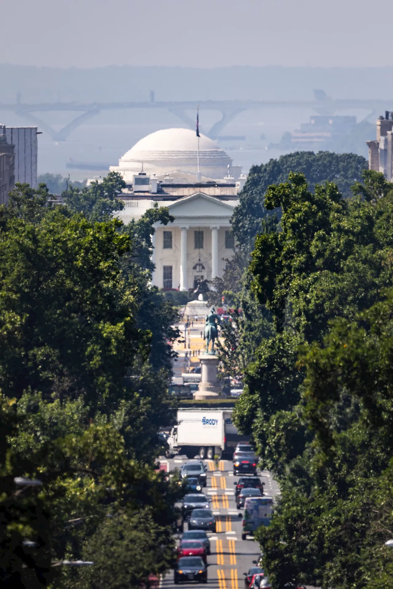 Another scorching day in D.C. as summer settles in