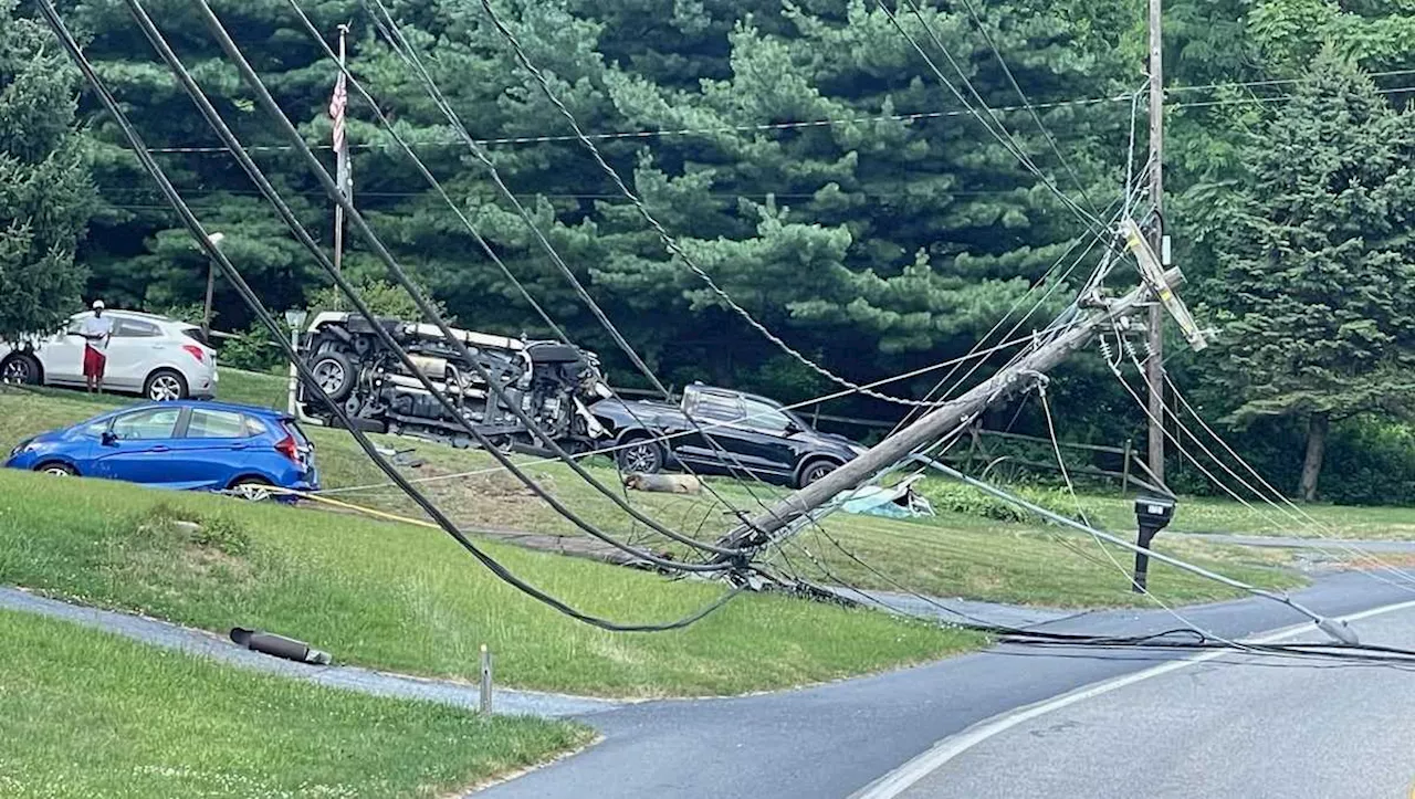 Crash with entrapment reported on Chambers Hill Road in Dauphin County