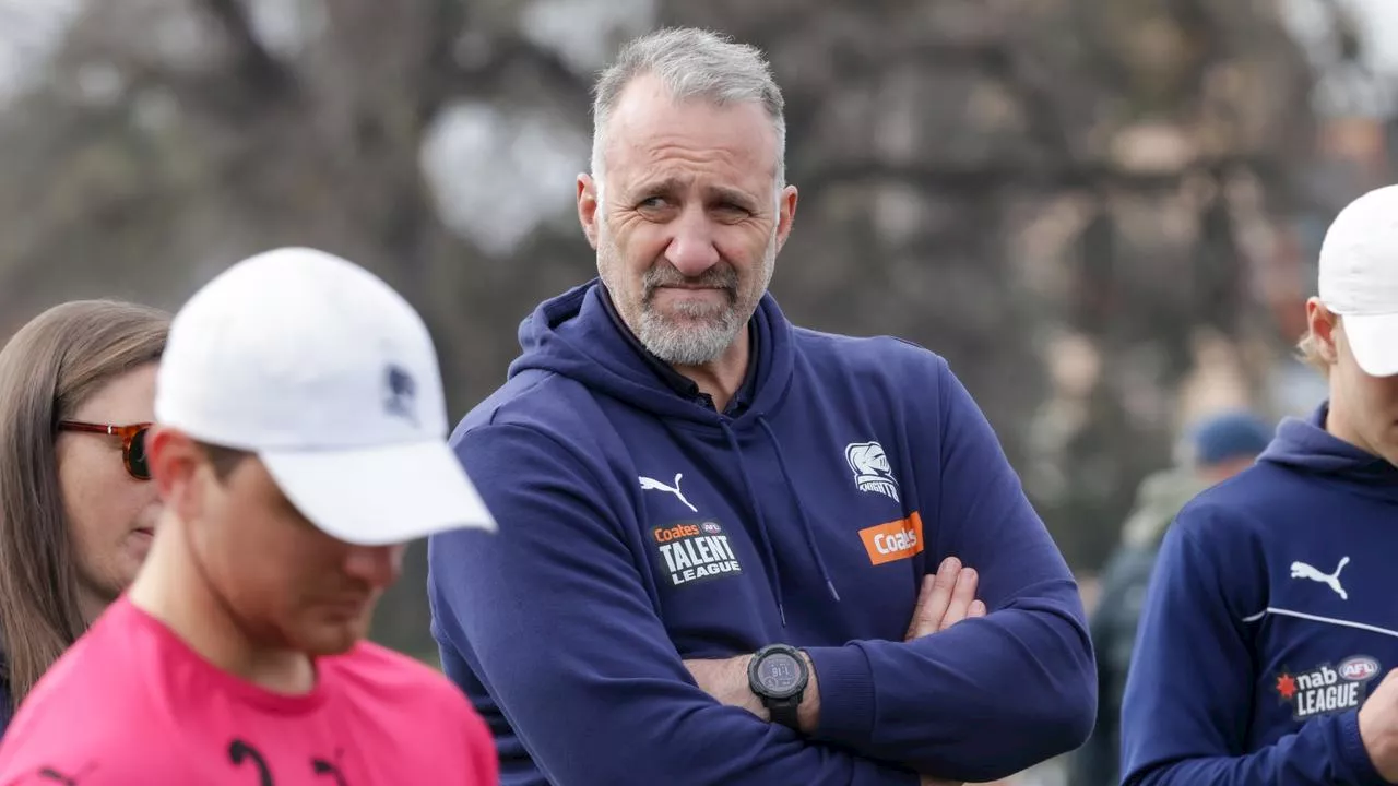 AFL rocked as Pies legend opens up on diagnosis