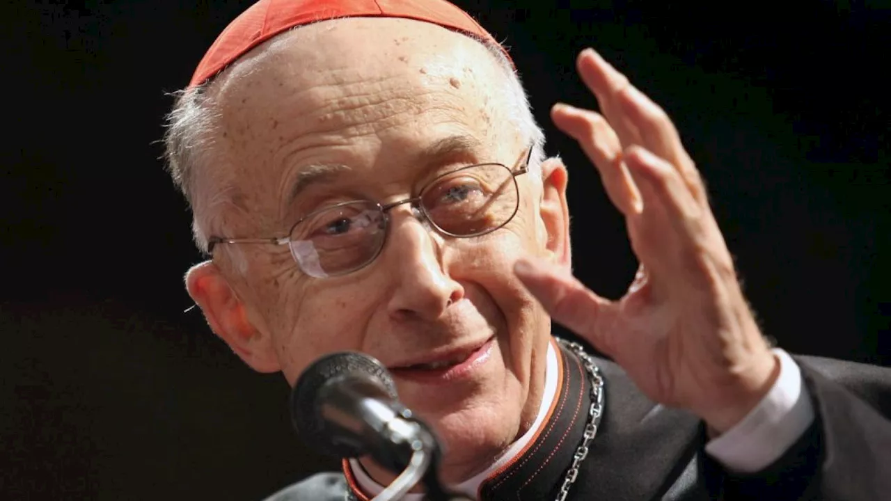 Il cardinale Ruini è ricoverato in terapia intensiva al Gemelli