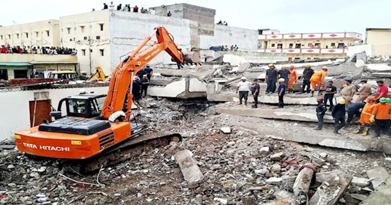 Gujarat Building Collapse: 6 मंज़िला इमारत गिरी, हादसे में 7 लोगों की मौत