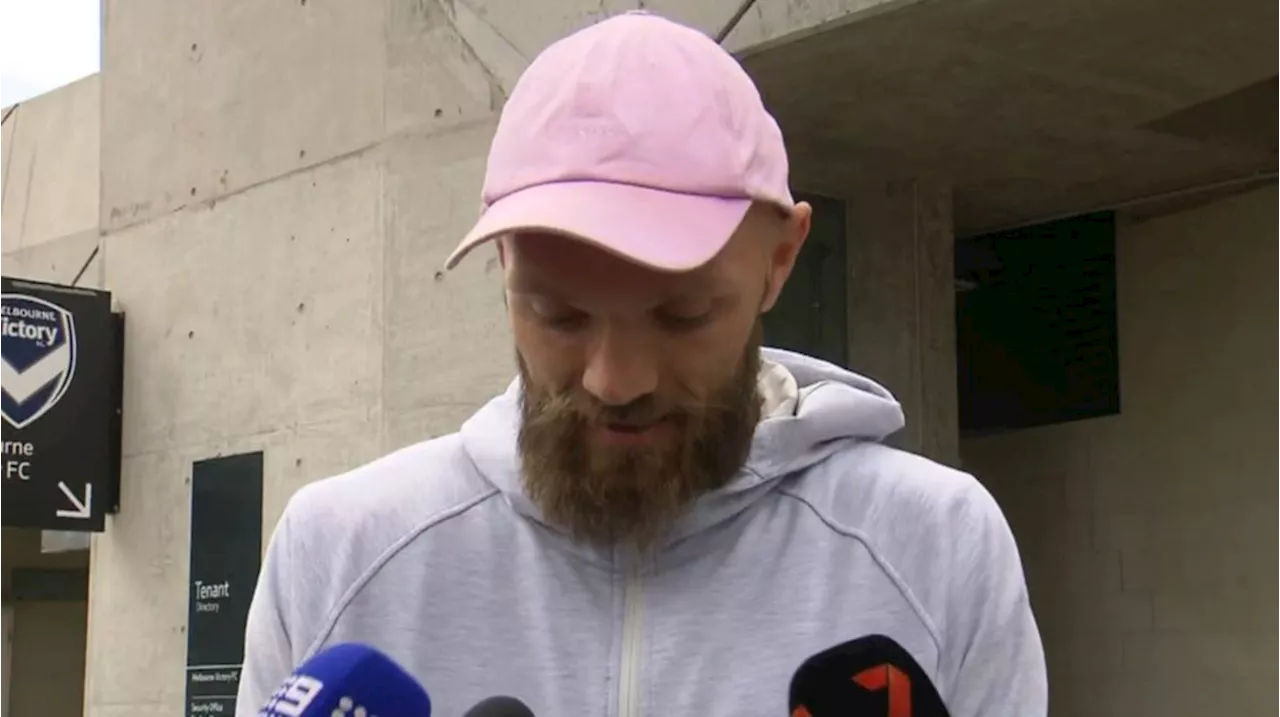 Melbourne captain Max Gawn to miss multiple weeks with foot injury