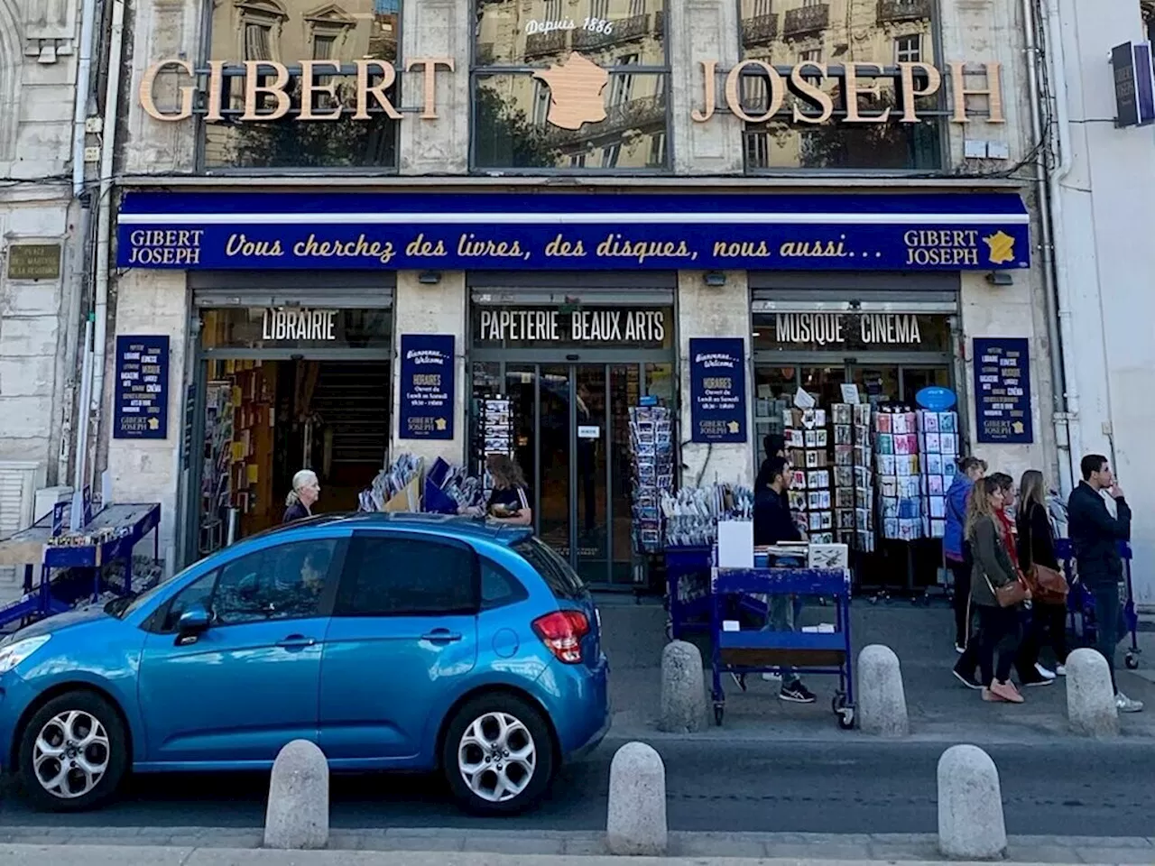 Paris : trois ans après sa rénovation, la librairie de Gibert le Quinze Bis cesse son activité