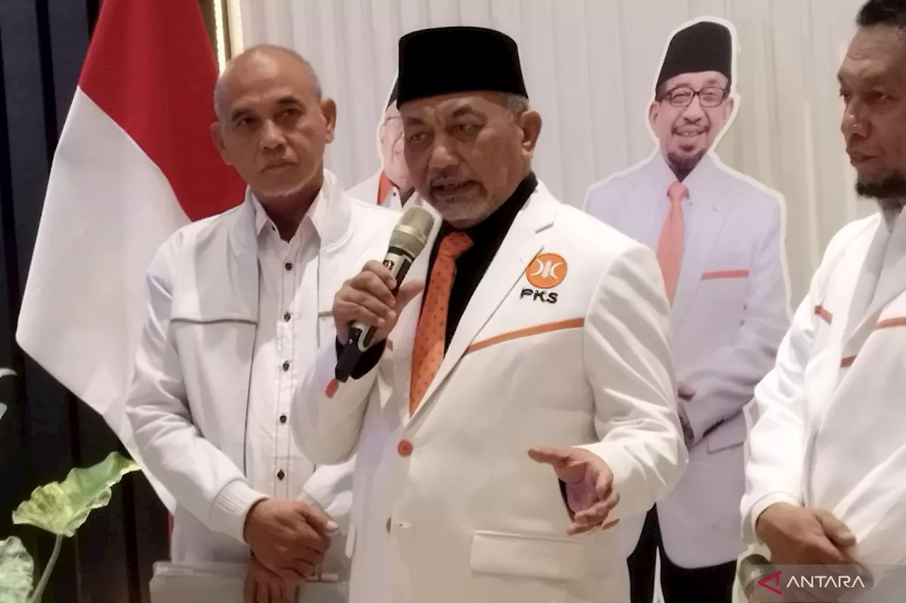 Presiden PKS ralat dukungan terhadap Bobby karena belum ada keputusan