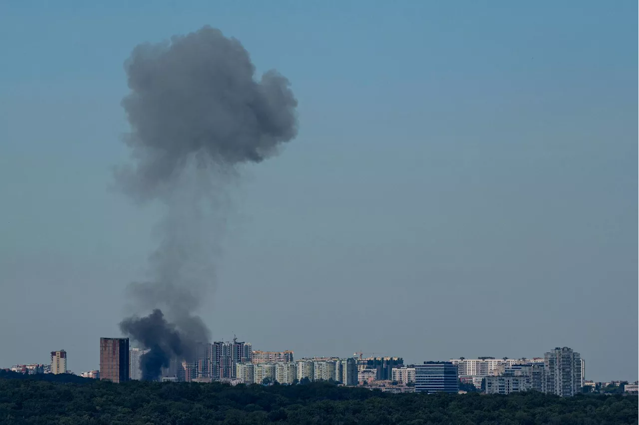 Russiske rakettangrep mot minst fem ukrainske byer – minst 20 drept og 50 såret