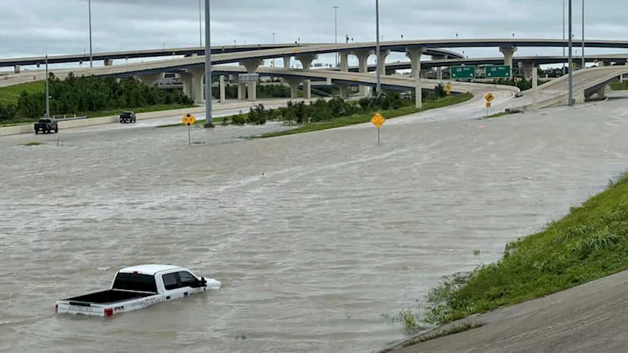 How does a hurricane get the name Beryl?