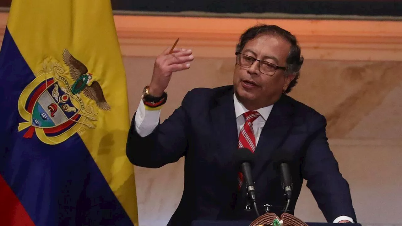 200 personalidades firman carta rechazando la propuesta de constituyente del gobierno del presidente Gustavo Petro