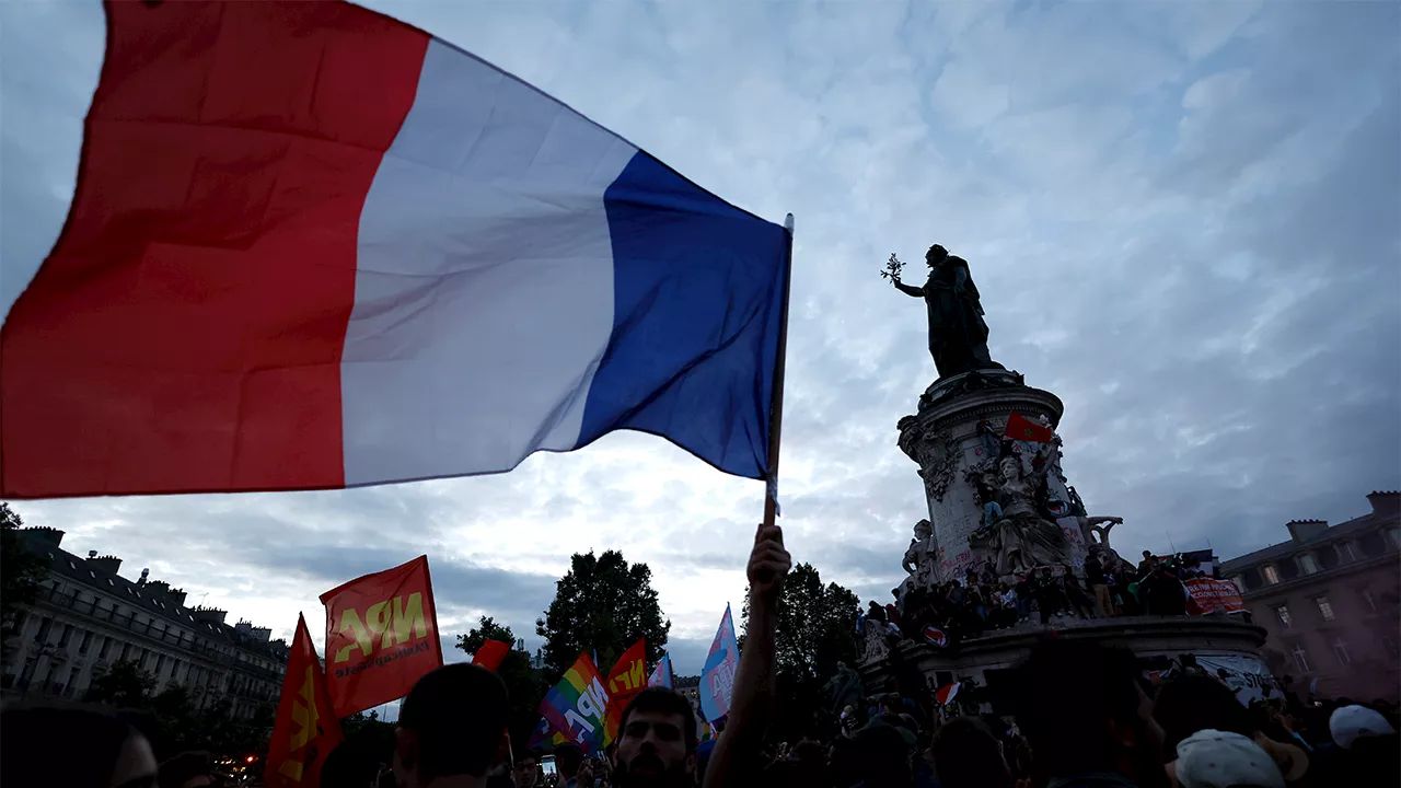 French parliament divided among far-left, center, far-right after elections