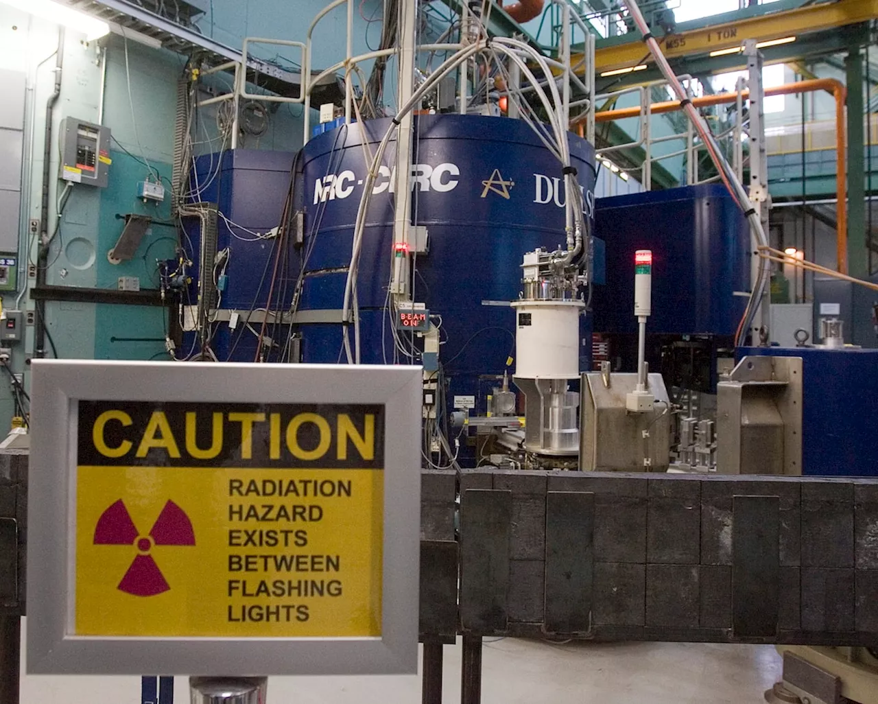 Globe Climate: Impasse at the New Brunswick Nuclear Reactor