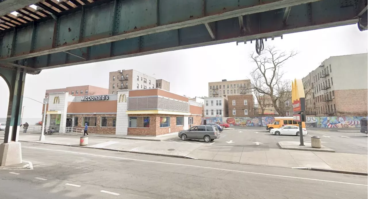 2 boys shot and injured at Bronx McDonald’s over the weekend, NYPD says