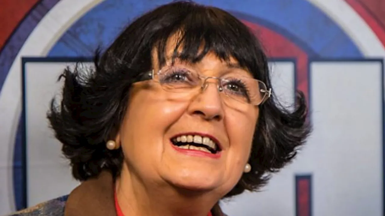 Bargain Hunt star Anita Manning's life: from family business to career before antiques