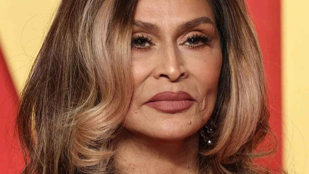 Tina Knowles, 70, could be Beyonce's sister in ageless photo