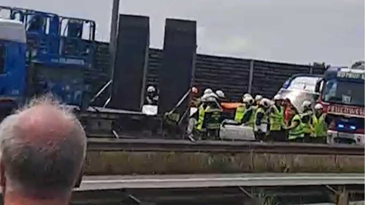 Schwerer Tangenten-Crash! Lenker in Schockraum geflogen