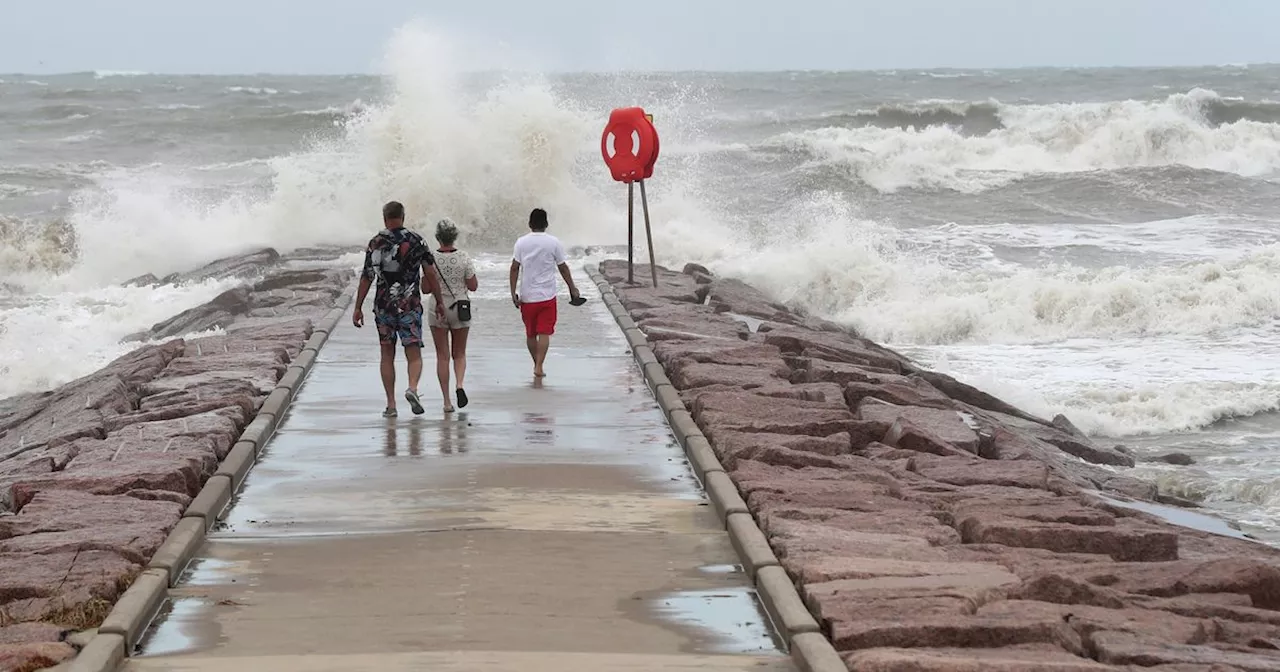 Beryl Makes Landfall In Texas As Category 1 Hurricane