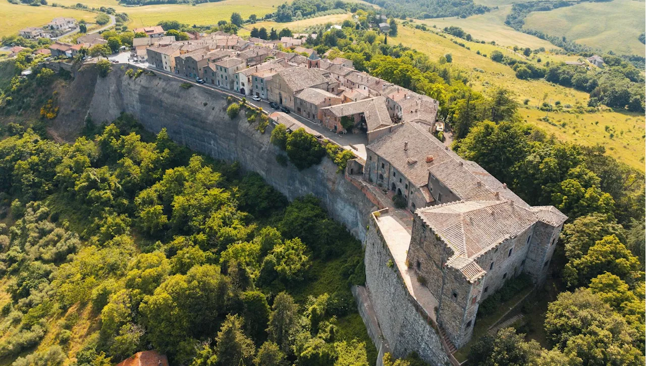 Il borgo di 40 abitanti che vuole rinascere grazie a cibo e agricoltura