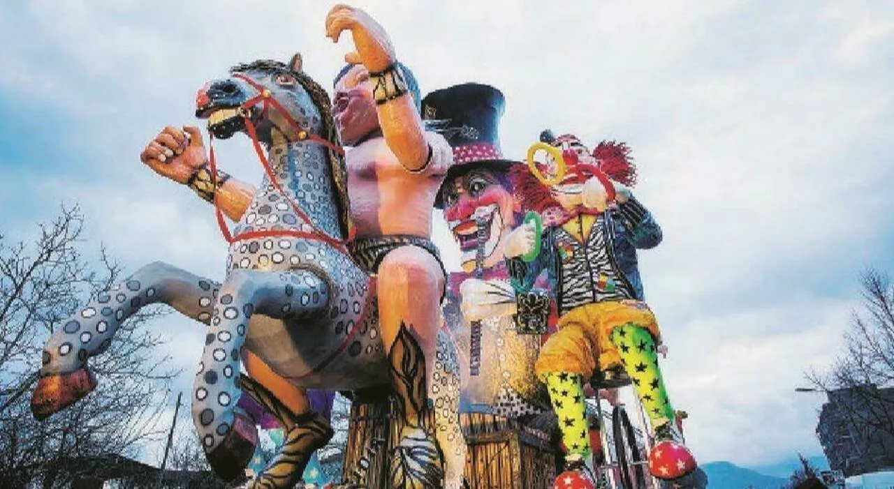 Il maltempo fa rinviare le feste di Carnevale, quali Comuni hanno deciso lo stop