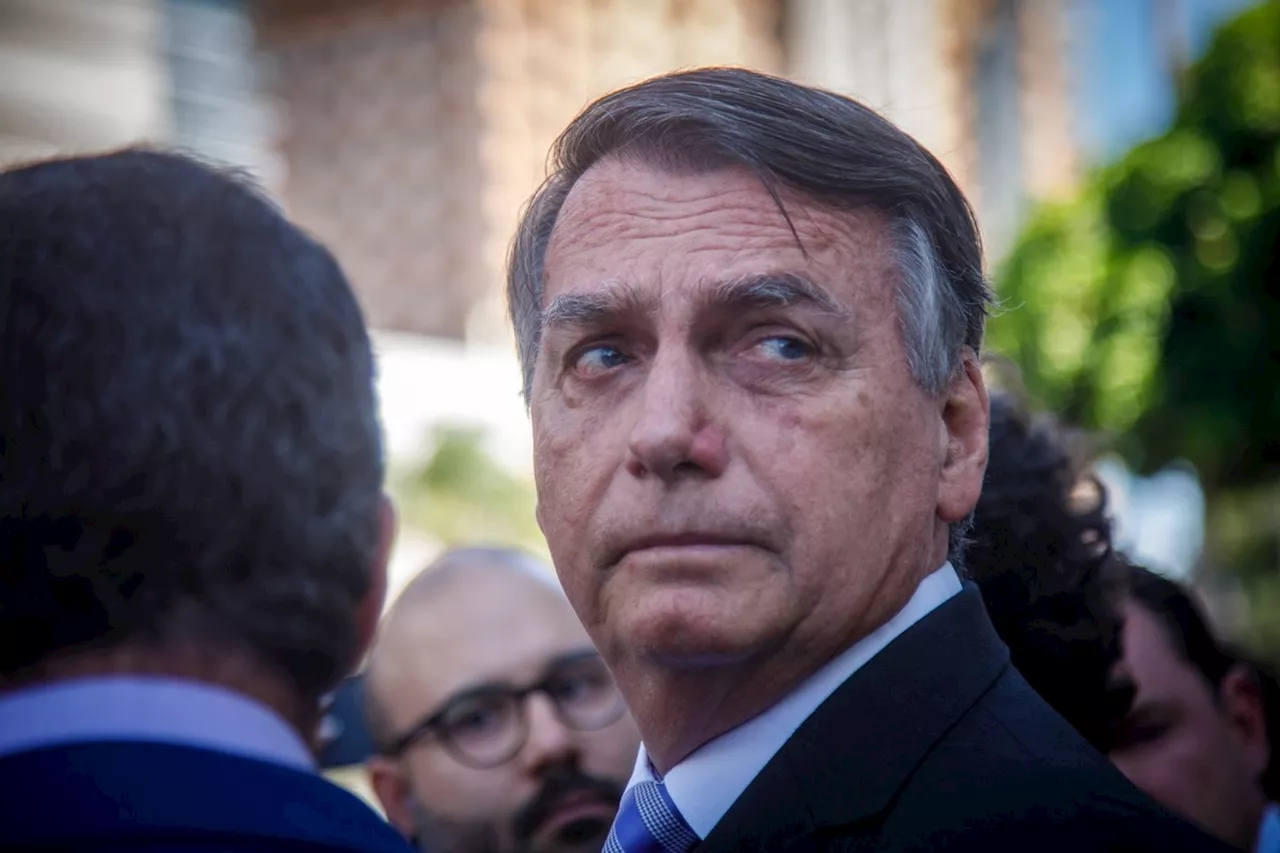 PF afirma que venda de joias pode ter custeado despesas de Bolsonaro nos Estados Unidos