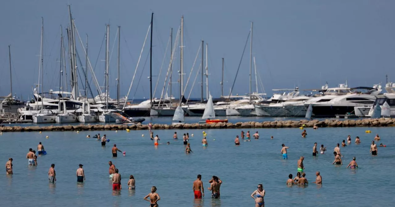 Mallorca-Fähre wegen Feuer evakuiert: Passagiere 24 Stunden auf See